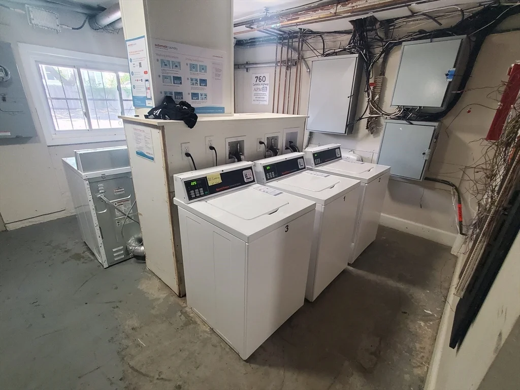 2 bed, 1 bath apartment for rent at 760 Cummins Highway Unit 32, Mattapan — photo 12 of 13