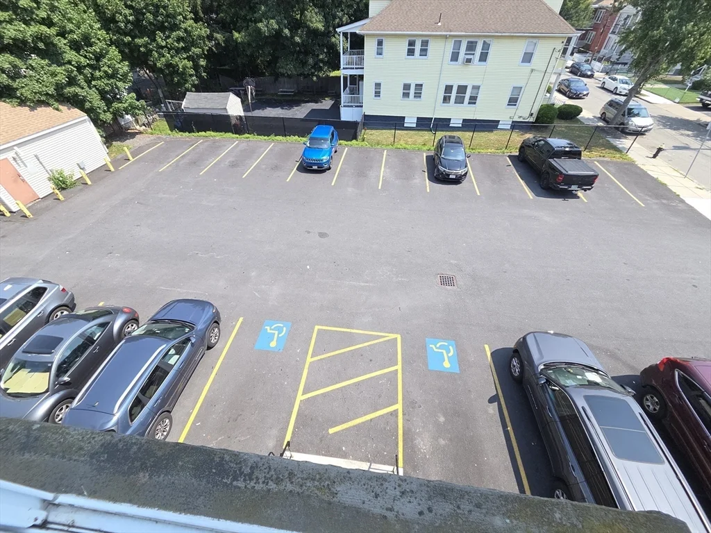 Studio bed, 1 bath apartment for rent at 760 Cummins Highway Unit 34, Mattapan — photo 15 of 17