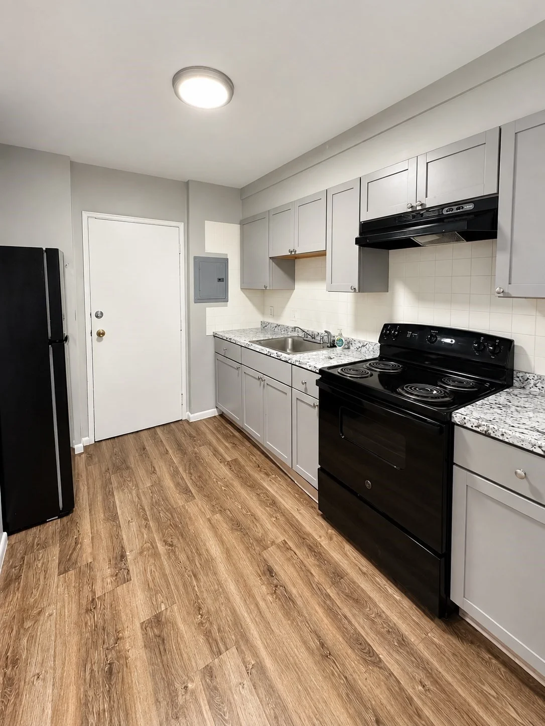 2 bed, 1 bath apartment for rent at 760 Cummins Highway Unit 38, Mattapan — photo 2 of 8