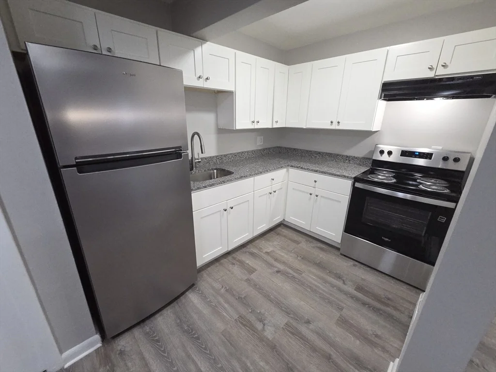 2 bed, 1 bath apartment for rent at 760 Cummins Highway Unit 6, Mattapan