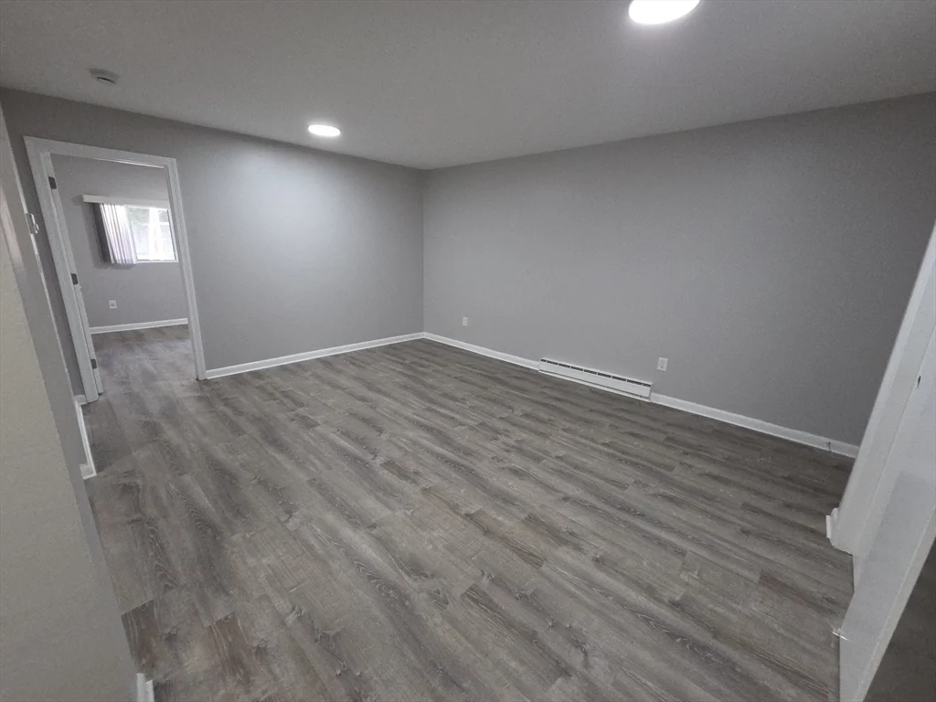 2 bed, 1 bath apartment for rent at 760 Cummins Highway Unit 6, Mattapan — photo 3 of 13