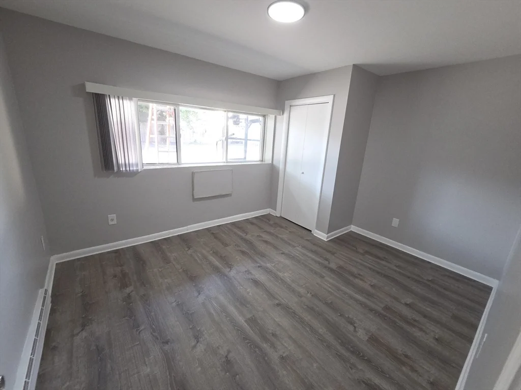 2 bed, 1 bath apartment for rent at 760 Cummins Highway Unit 6, Mattapan — photo 6 of 13