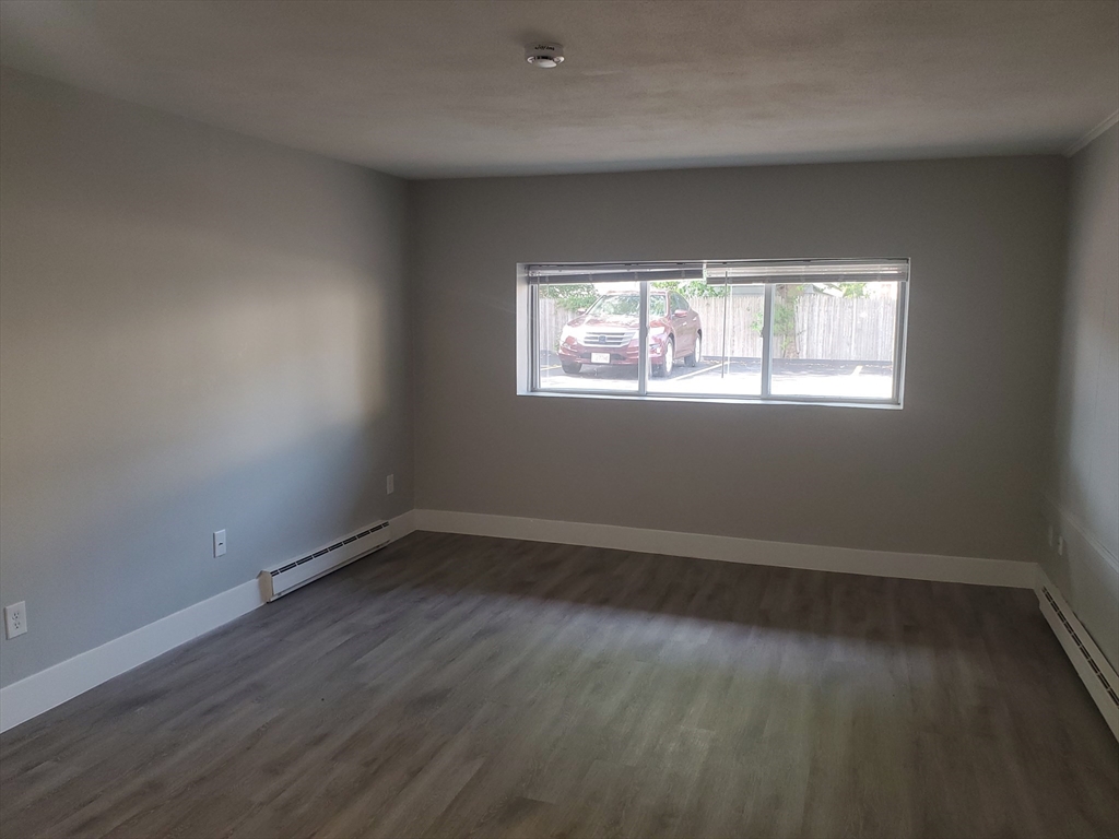 2 bed, 1 bath apartment for rent at 760 Cummins Highway Unit 9, Mattapan — photo 8 of 17
