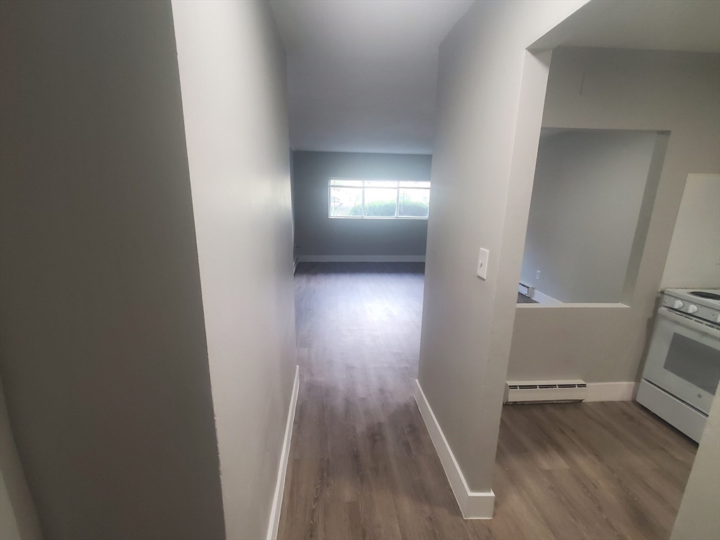 2 bed, 1 bath apartment for rent at 760 Cummins Highway Unit 9, Mattapan — photo 6 of 17