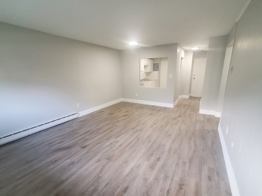 2 bed, 1 bath apartment for rent at 760 Cummins Highway Unit 9, Mattapan — photo 4 of 17