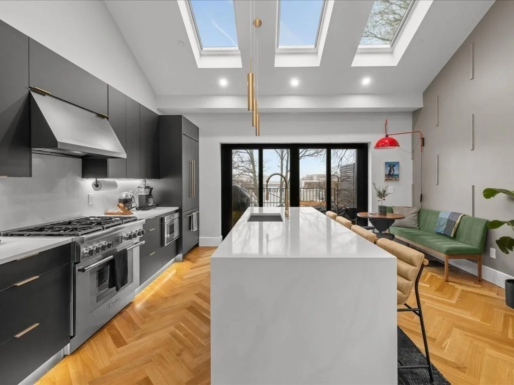 4 bed, 2 bath apartment for rent at 760 E Broadway Unit U:2, South Boston — photo 10 of 39