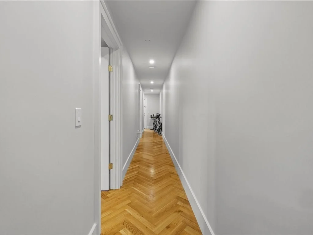 4 bed, 2 bath apartment for rent at 760 E Broadway Unit U:2, South Boston — photo 29 of 39