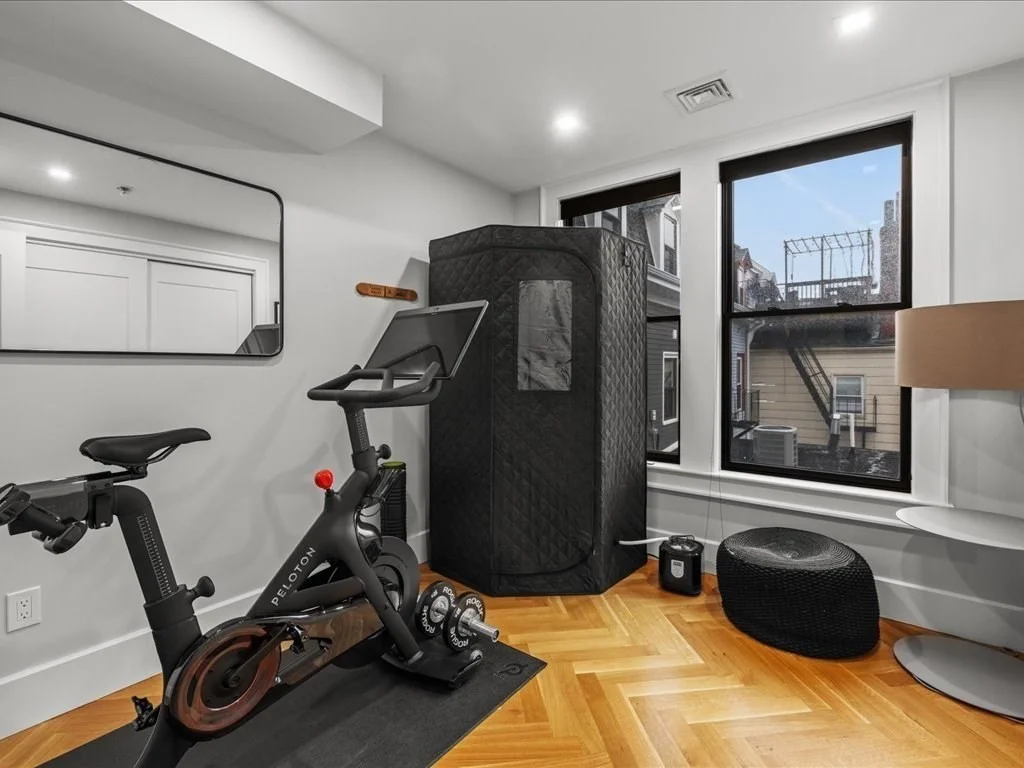 4 bed, 2 bath apartment for rent at 760 E Broadway Unit U:2, South Boston — photo 28 of 39