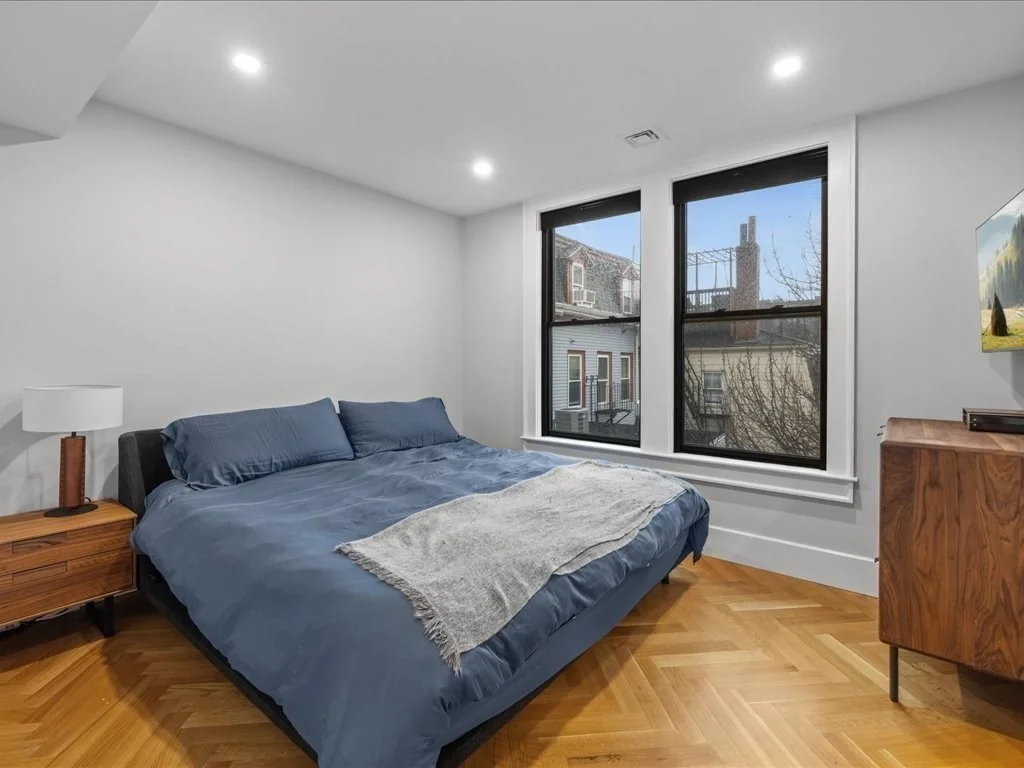 4 bed, 2 bath apartment for rent at 760 E Broadway Unit U:2, South Boston — photo 19 of 39