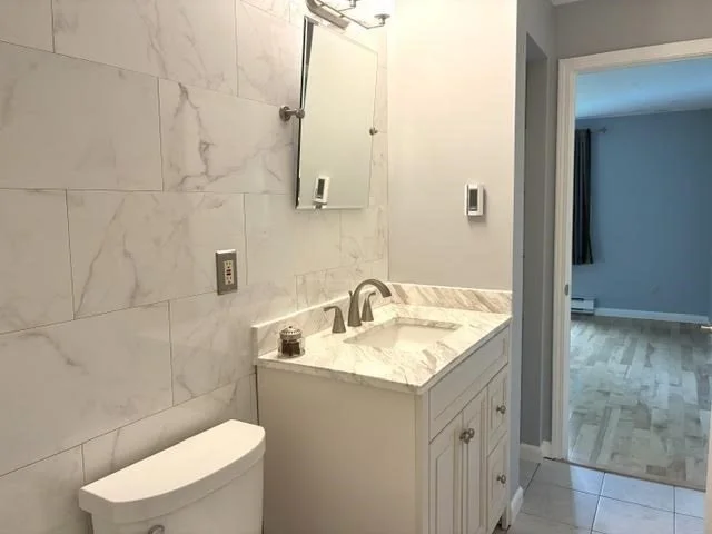 1 bed, 1 bath apartment for rent at 760 Farm Rd Unit 209, East Marlborough — photo 11 of 25
