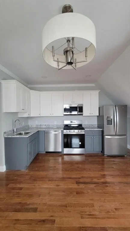1 bed, 1 bath apartment for rent at 761 Highland Ave Unit 7, Fall River — photo 1 of 7