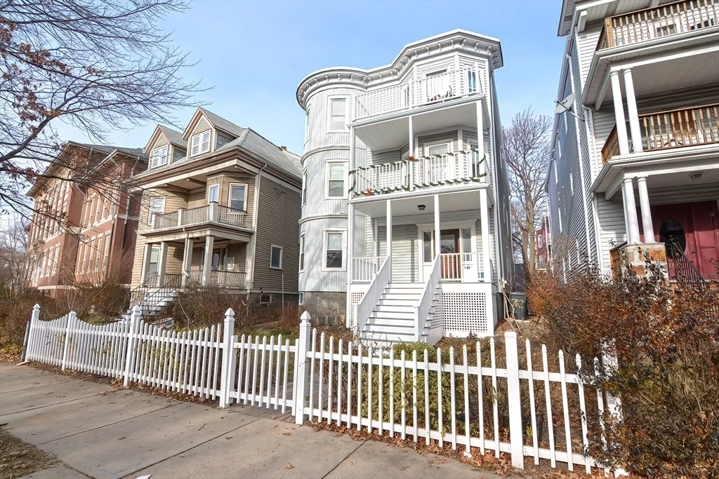 3 bed, 1 bath apartment for rent at 762 Columbia Rd Unit 1, Dorchester — photo 29 of 29
