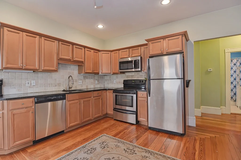 3 bed, 1 bath apartment for rent at 762 Columbia Rd Unit 1, Dorchester — photo 2 of 29