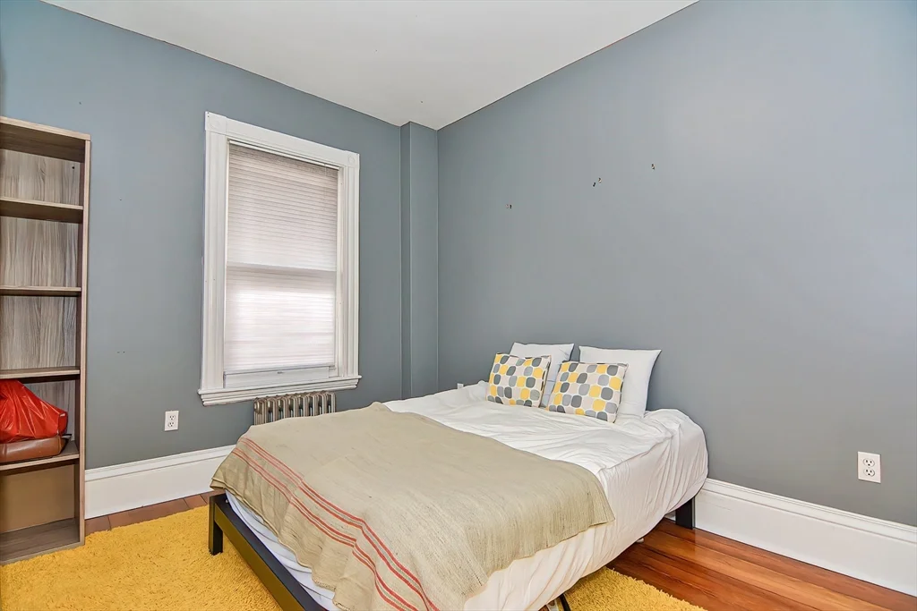 3 bed, 1 bath apartment for rent at 762 Columbia Rd Unit 1, Dorchester — photo 15 of 29