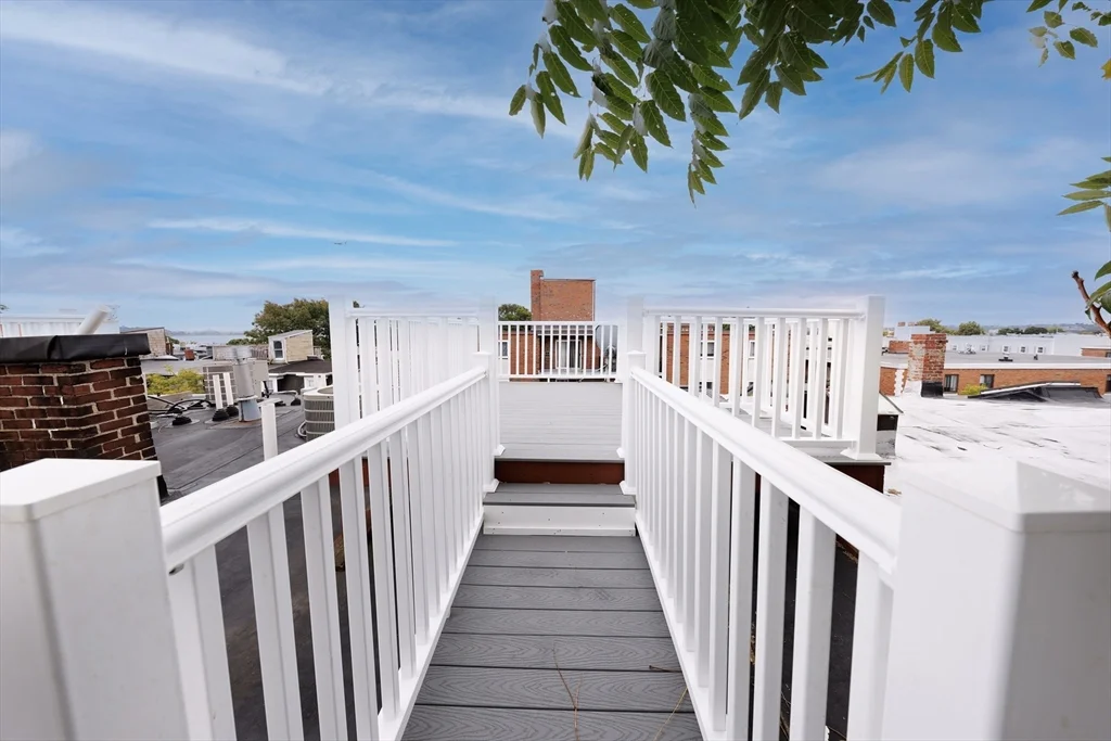 1 bed, 1 bath apartment for rent at 762 E 6 Unit 3, South Boston — photo 15 of 19