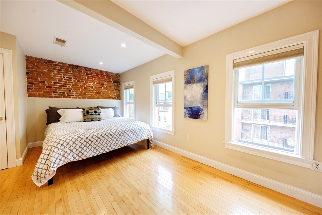1 bed, 1 bath apartment for rent at 762 E 6th St Unit 3, South Boston — photo 6 of 19