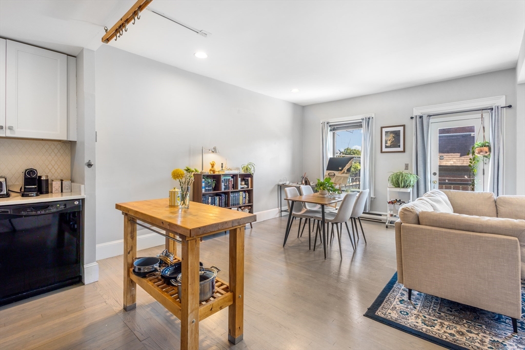 2 bed, 1 bath apartment for rent at 762 Tremont St Unit 5, South End — photo 10 of 28