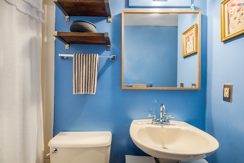 2 bed, 1 bath apartment for rent at 762 Tremont St Unit 5, South End — photo 24 of 28