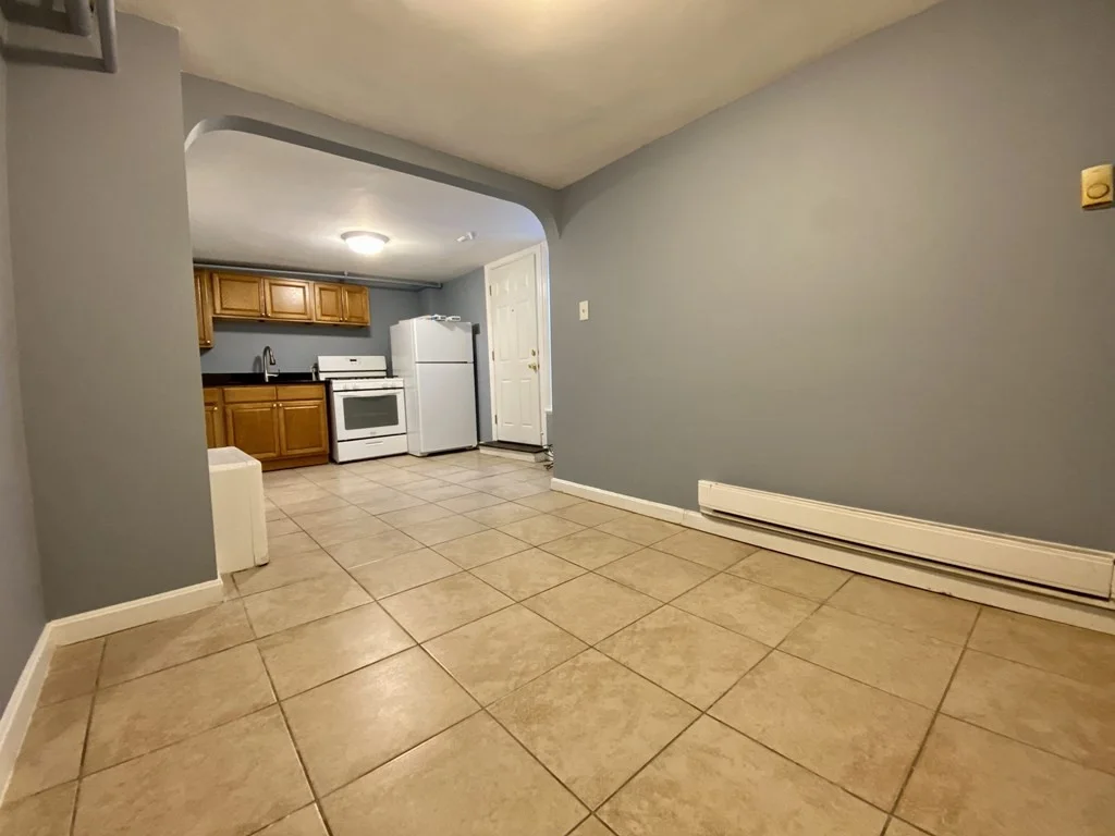 Studio bed, 1 bath apartment for rent at 763 Broadway Unit 1, Chelsea — photo 5 of 8