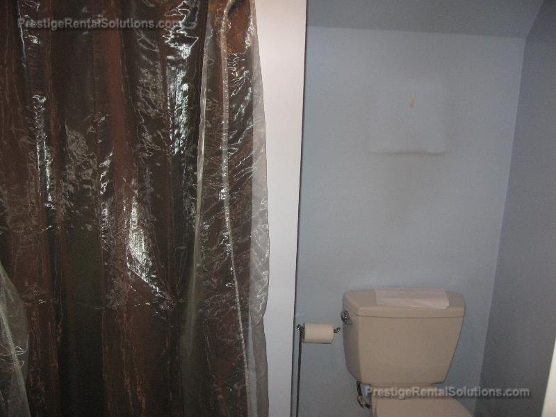 Studio bed, 1 bath apartment for rent at 763 Truman Hwy Unit 1, Hyde Park — photo 5 of 7