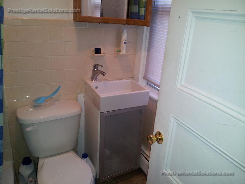 1 bed, 1 bath apartment for rent at 763 Truman Hwy Unit 5, Hyde Park — photo 5 of 20