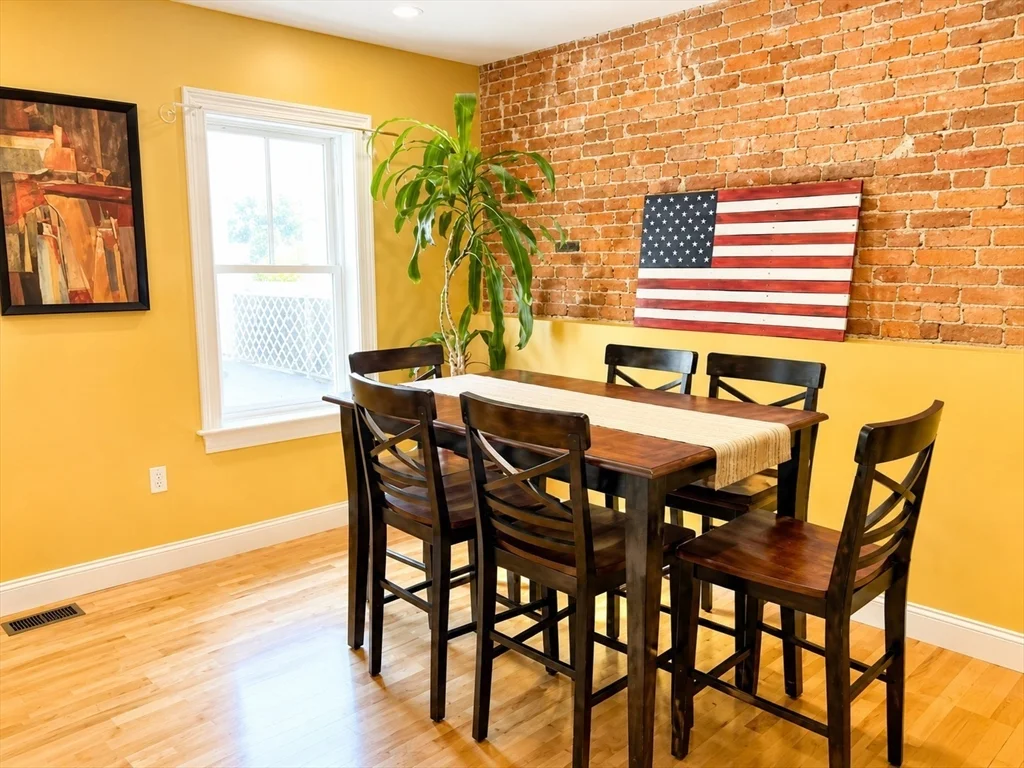 2 bed, 1 bath apartment for rent at 764 E 6th St Unit 1, South Boston — photo 5 of 11