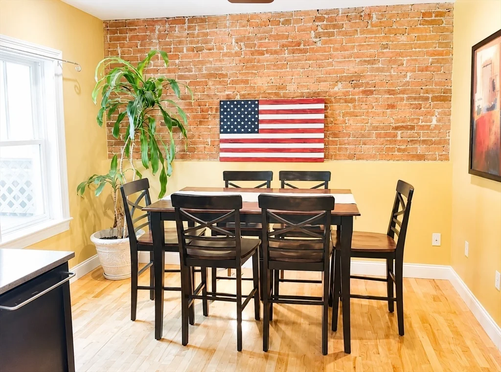 2 bed, 1 bath apartment for rent at 764 E 6th St Unit 1, South Boston — photo 4 of 11