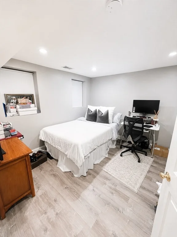 2 bed, 1 bath apartment for rent at 764 E 6th St Unit 1, South Boston — photo 6 of 11
