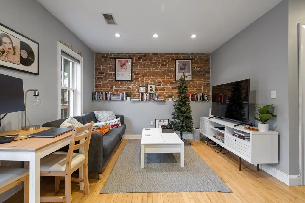 1 bed, 1 bath apartment for rent at 764 East 6th Unit 2, South Boston — photo 2 of 11
