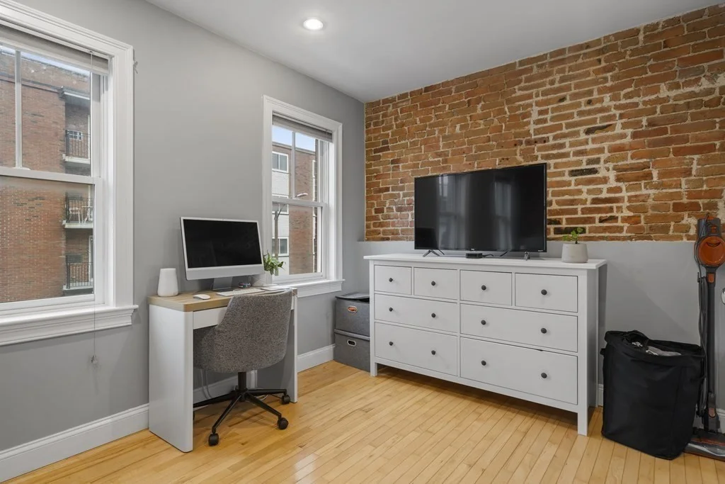 1 bed, 1 bath apartment for rent at 764 East 6th Unit 2, South Boston — photo 4 of 11