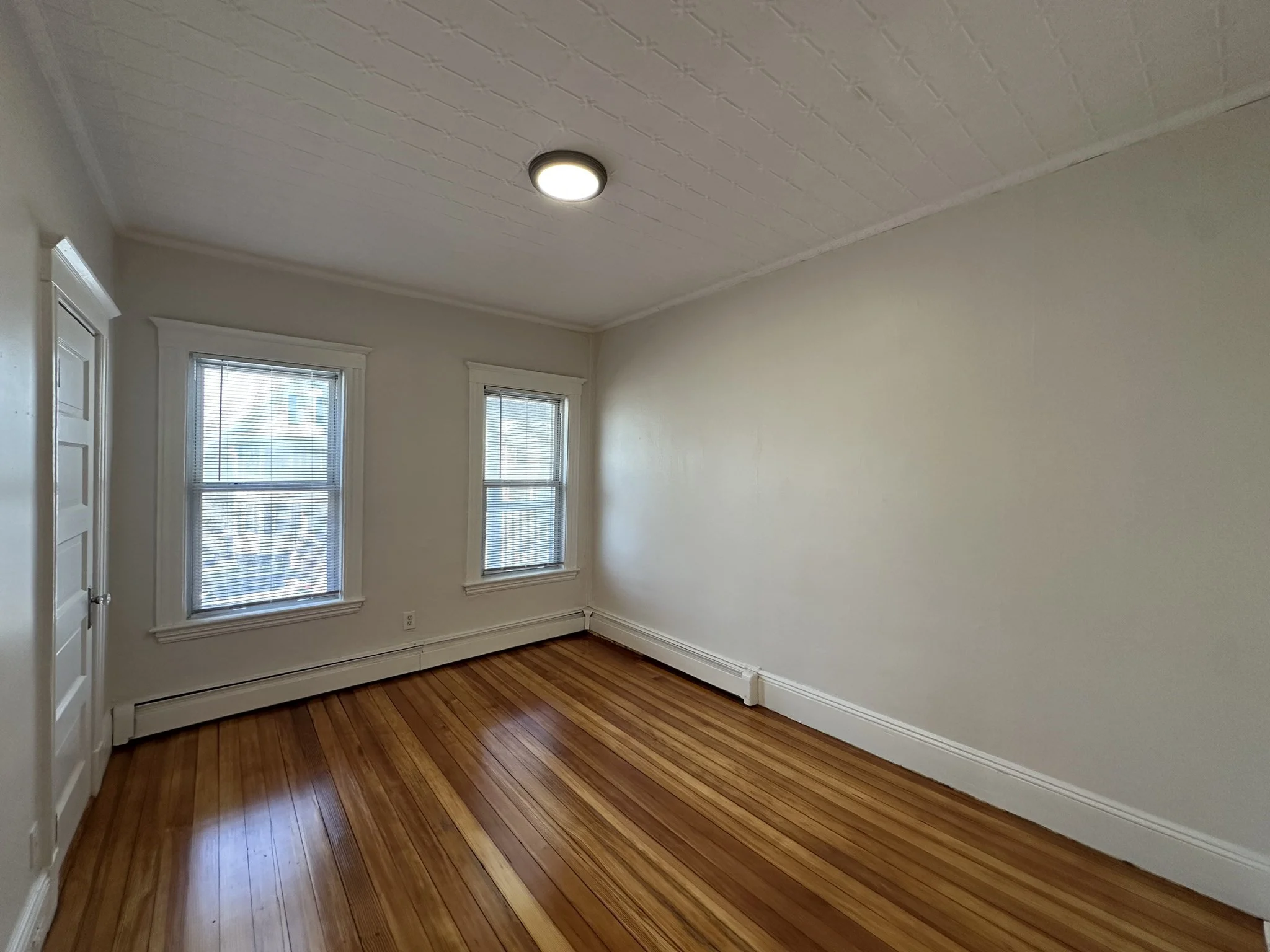 2 bed, 1 bath apartment for rent at 765 Broadway Unit 4, Everett — photo 12 of 12