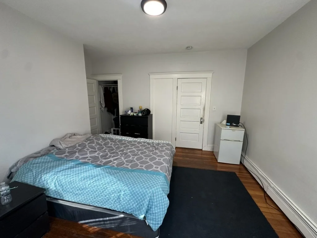 2 bed, 1 bath apartment for rent at 765 Broadway Unit 4, Everett — photo 3 of 13