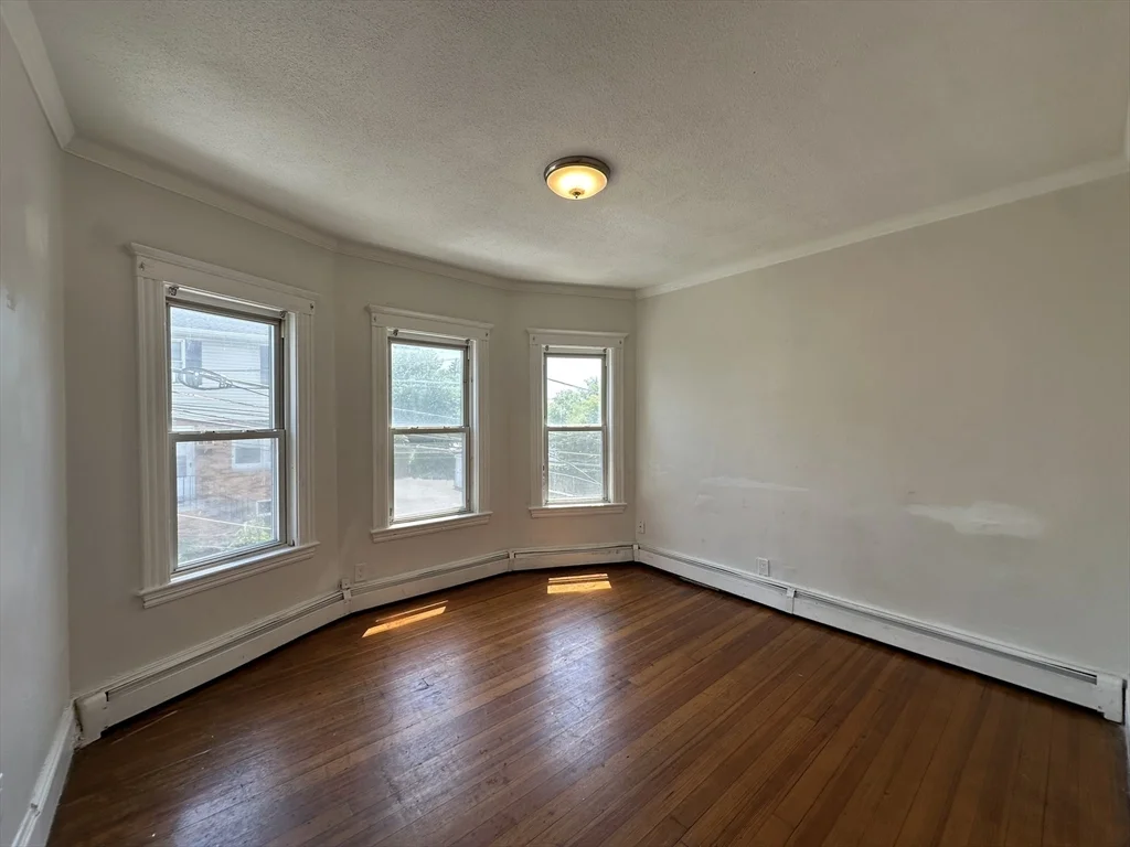 2 bed, 1 bath apartment for rent at 765 Broadway Unit 6, Everett — photo 4 of 12