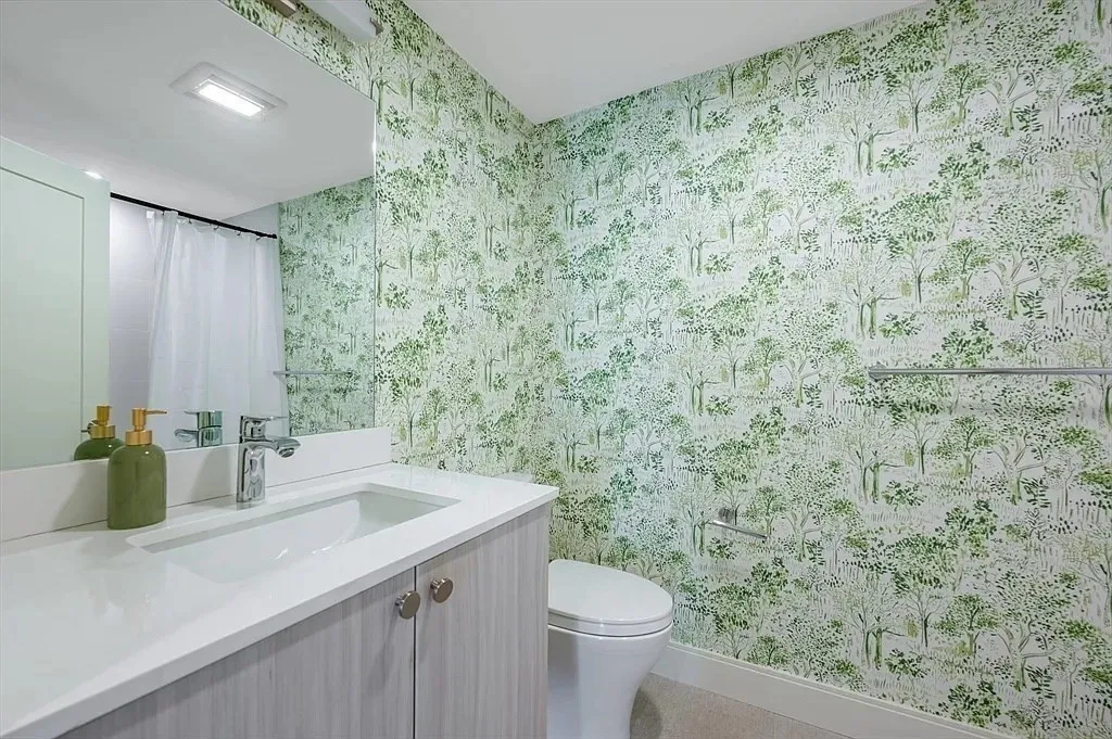2 bed, 2 bath apartment for rent at 765 East 3rd St Unit 201, South Boston — photo 7 of 10