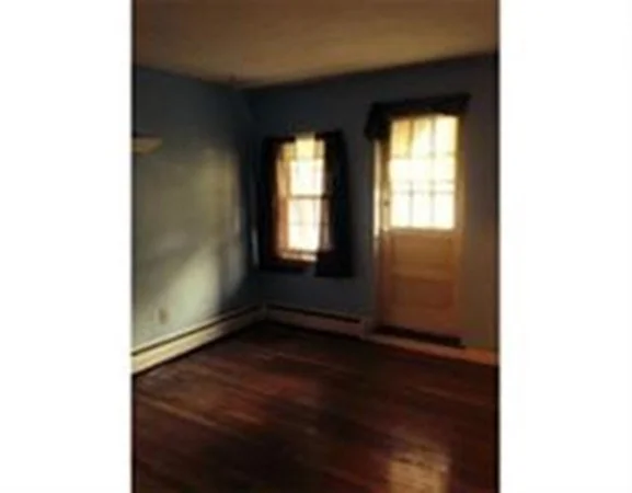 2 bed, 1 bath apartment for rent at 766 Willard St Unit A2, Quincy — photo 5 of 7
