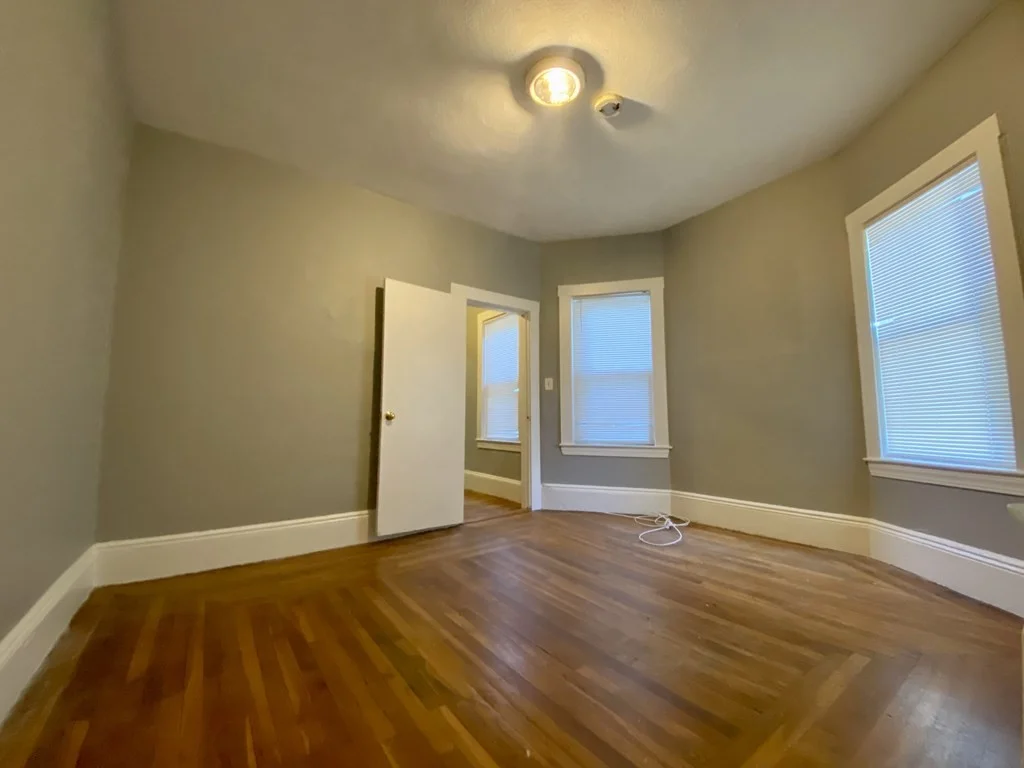 1 bed, 1 bath apartment for rent at 767 Broadway Unit 7, Bellingham Square — photo 8 of 8