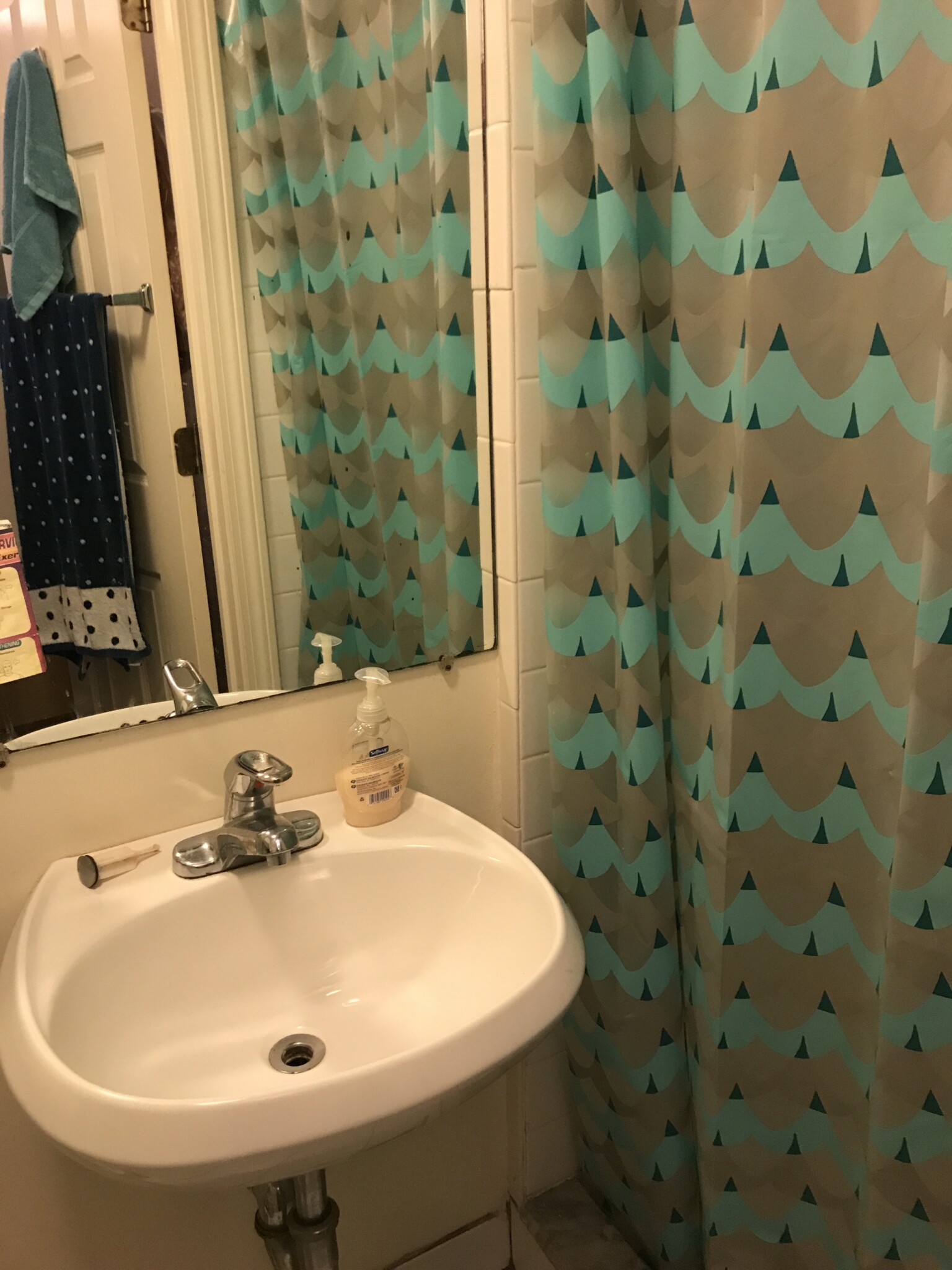 Studio bed, 1 bath apartment for rent at 767 Tremont St Unit 3, South End — photo 3 of 3