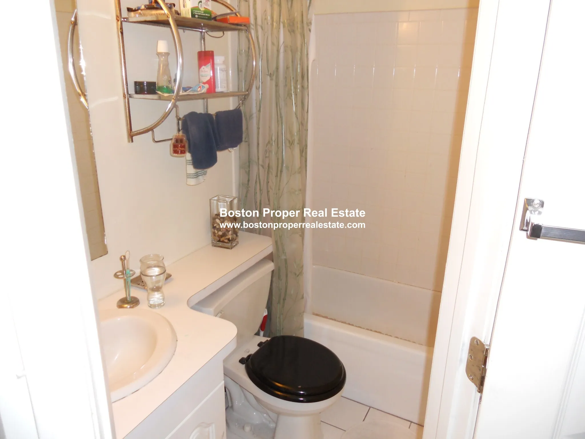 2 bed, 2 bath apartment for rent at 767 Tremont St Unit 7, South End — photo 8 of 9