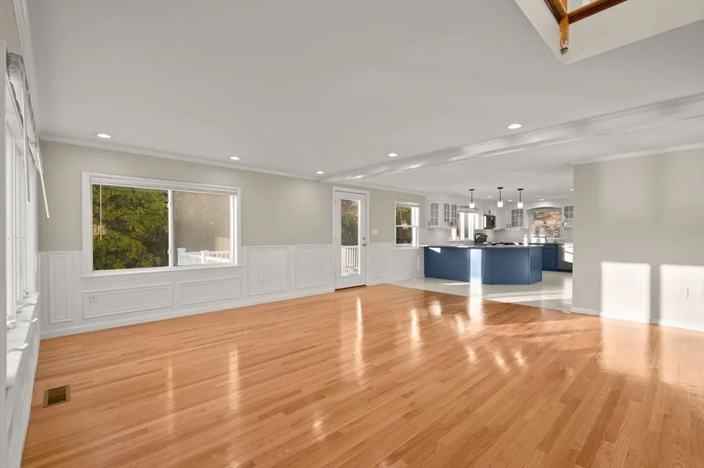 4 bed, 2 bath apartment for rent at 767 Walnut St, Lynnfield — photo 11 of 34