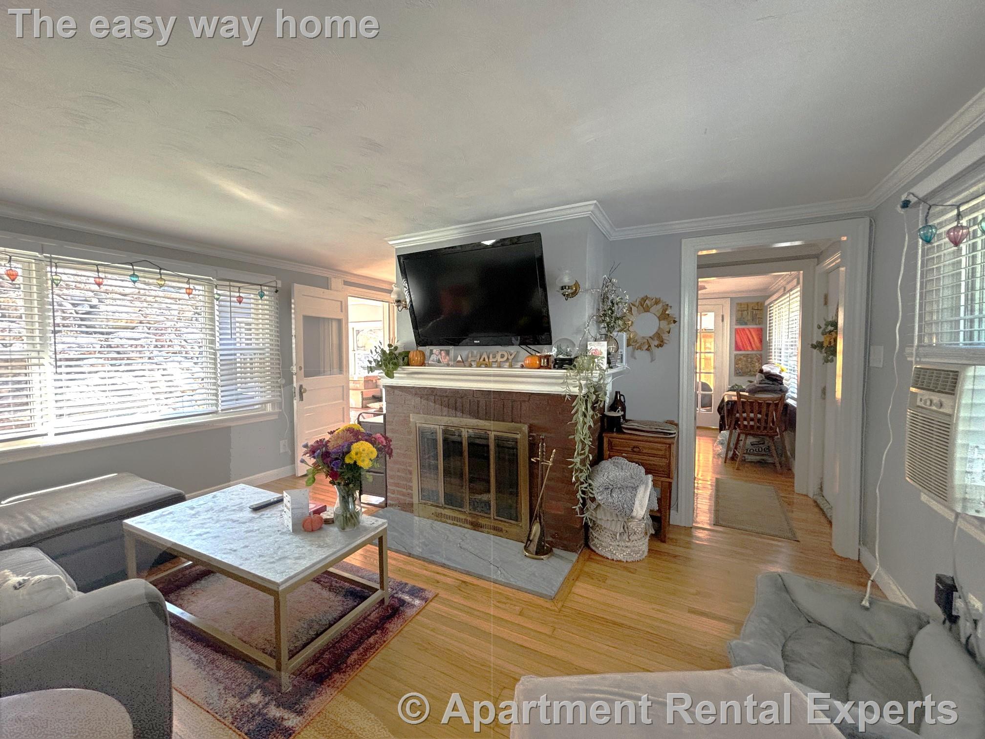 2 bed, 1 bath apartment for rent at 768 Main St, Wakefield — photo 4 of 12