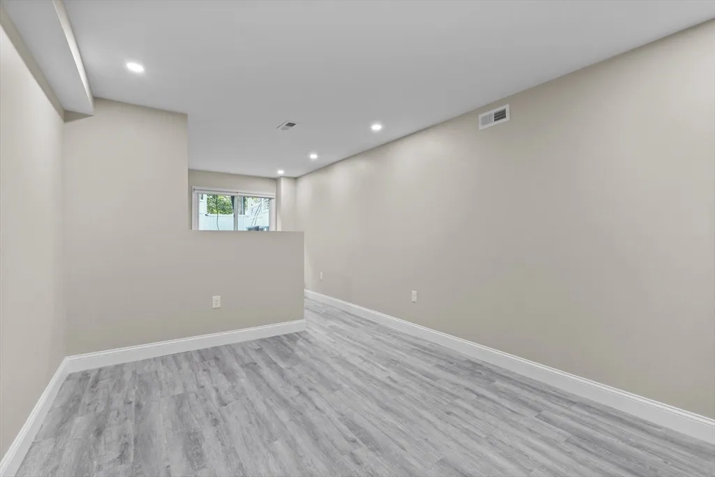 2 bed, 2 bath apartment for rent at 769 East 6th St Unit 1, South Boston — photo 10 of 18