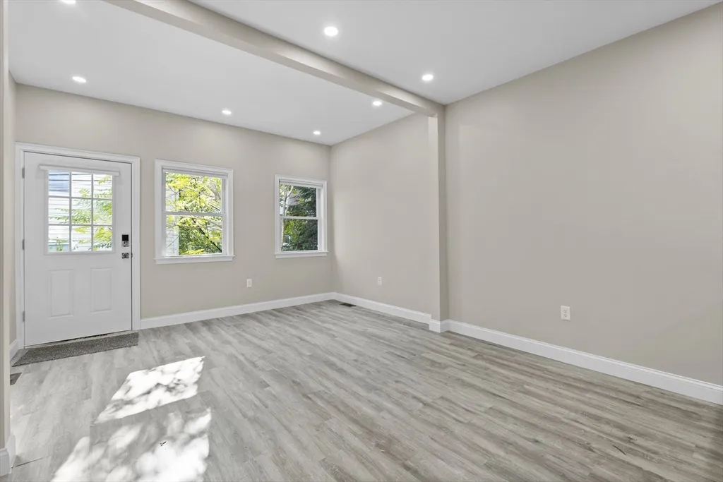2 bed, 2 bath apartment for rent at 769 East 6th St Unit 1, South Boston — photo 5 of 18