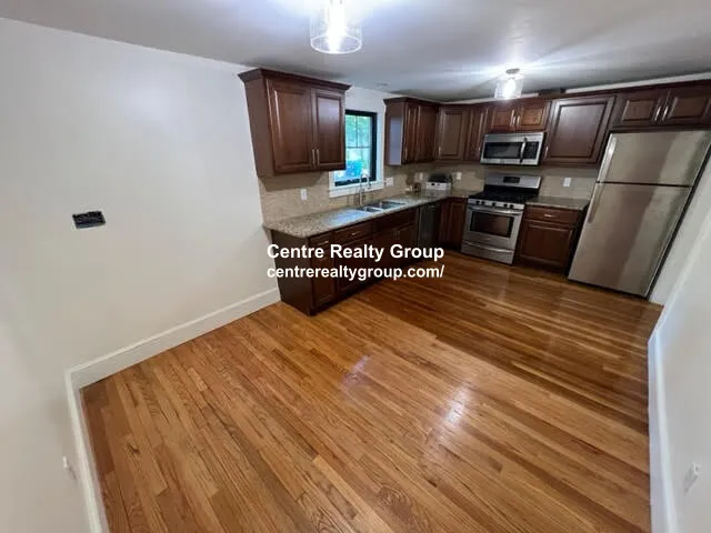 2 bed, 2.5 bath apartment for rent at 769 Watertown St Unit 1, Nonantum — photo 4 of 20