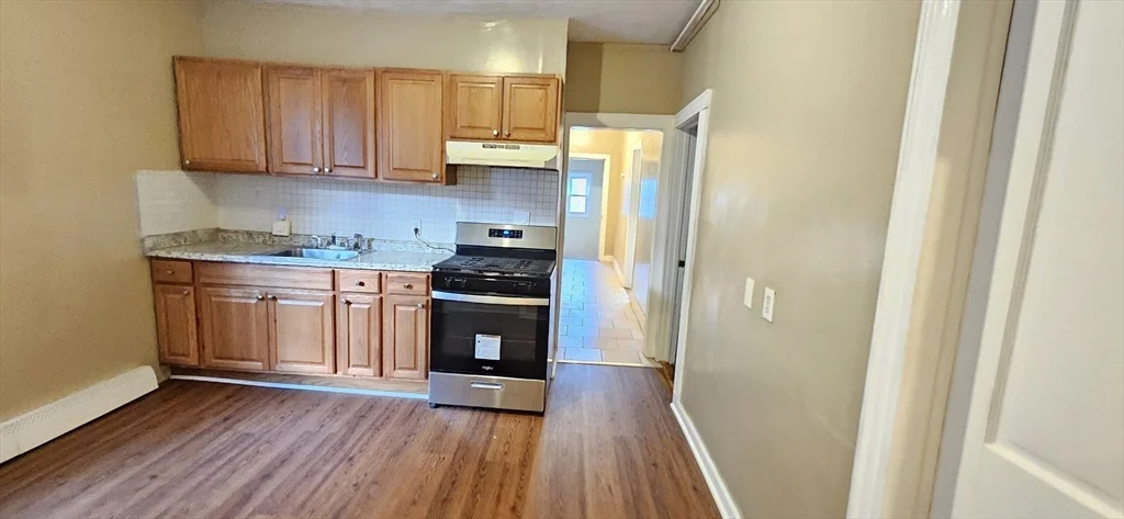 2 bed, 1 bath apartment for rent at 77-79 Willowwood Unit 1, Dorchester — photo 10 of 15