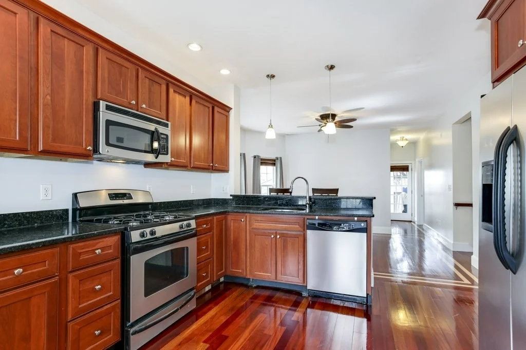 2 bed, 2 bath apartment for rent at 77 Adams St Unit 1, Tufts University — photo 2 of 18