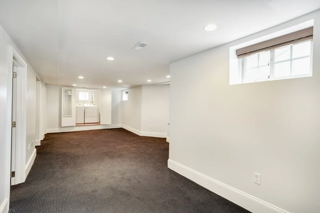 2 bed, 2 bath apartment for rent at 77 Adams St Unit 1, Tufts University — photo 11 of 18