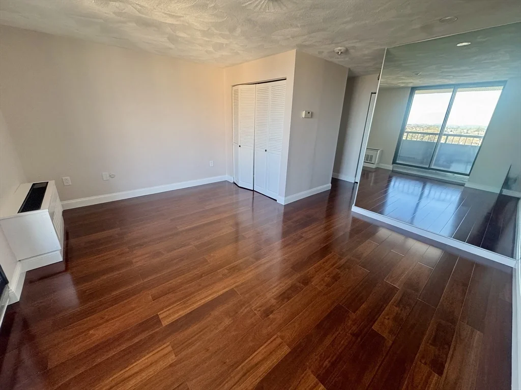 2 bed, 2 bath apartment for rent at 77 Adams St Unit 1104, Quincy — photo 7 of 22