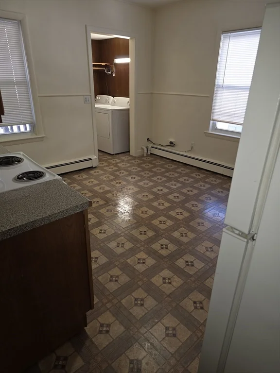 1 bed, 1 bath apartment for rent at 77 Albertina St Unit 1R, Quincy — photo 2 of 11