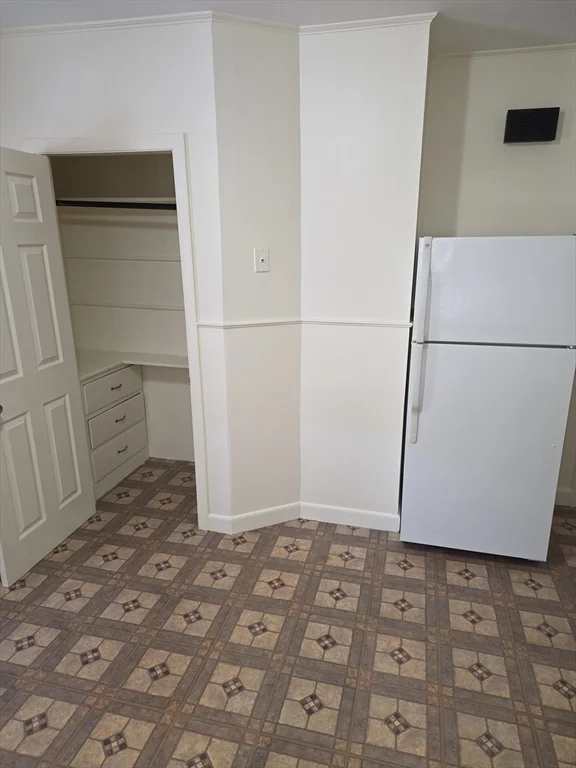 1 bed, 1 bath apartment for rent at 77 Albertina St Unit 1R, Quincy — photo 3 of 11