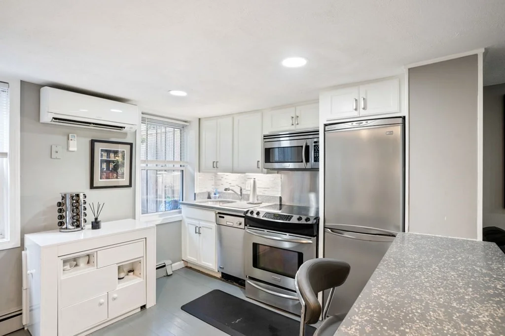 Studio bed, 1 bath apartment for rent at 77 Appleton St Unit 1, South End — photo 13 of 20